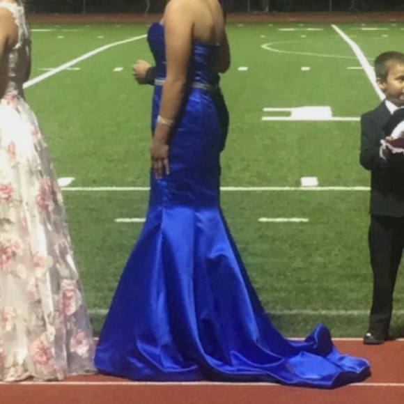 Sherri Hill prom/homecoming dress! - Picture 3 of 5